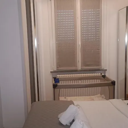 Garibaldi Apt-milan Moscova District-cozy&central Apartament Mediolan