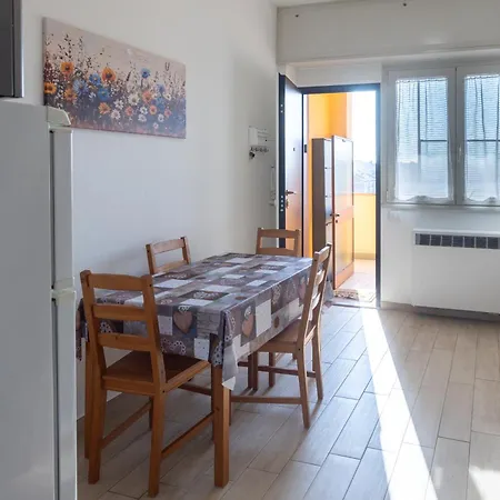 Apartamento Check-inganni, Sopra La Metropolitana Fianco Cdi Milán