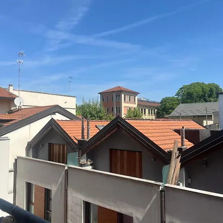 Casabella Design With Balcony Navigli Area * Milano
