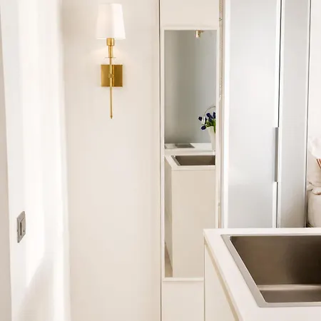 The Boutique - Duomo Luxury - Private Parking - Galleria - Center *