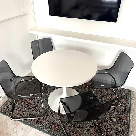 Apartman Entire Private 12 Minutes From Duomo Milánó