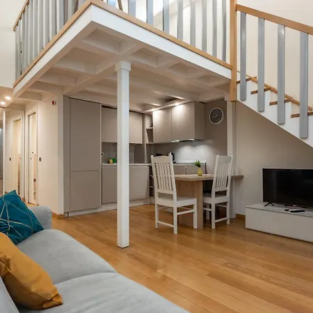 شقة Garibaldi's Nest - Modern Loft In The Center *