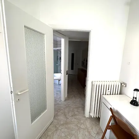 Entire Private 12 Minutes From Duomo Milan