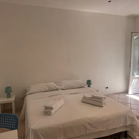 Lovelyloft, Corso San Gottardo * Milánó