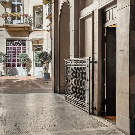شقة Garibaldi's Nest - Modern Loft In The Center