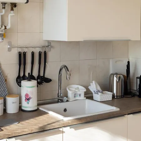 Check-inganni, Sopra La Metropolitana Fianco Cdi Apartamento *