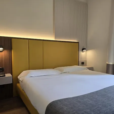 Mokinba Baviera Hotel 4*