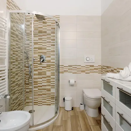 Modern Navigli - 3 Apartman