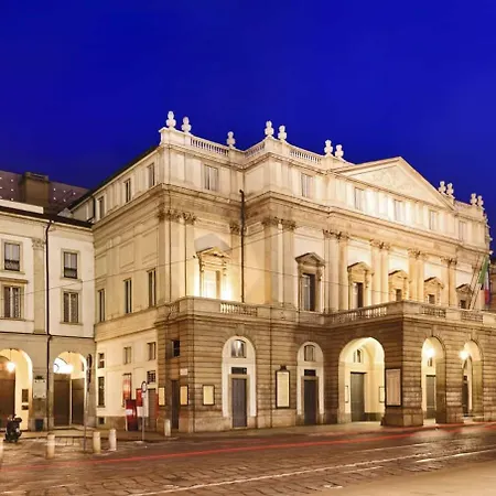Bilocale Citylife - Metro De Angeli 3 Min, San Siro E Rho Fiera Diretti, Self Check-in Appartement *