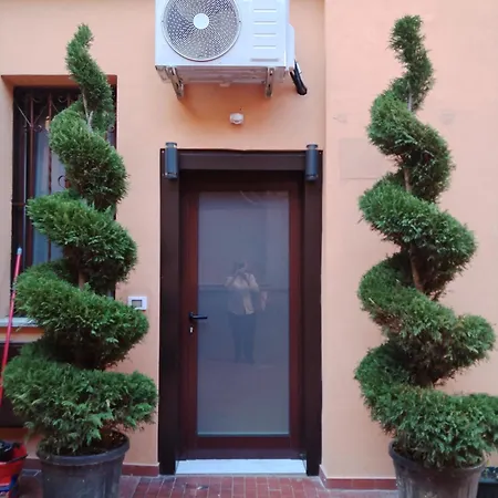 Serendipity House-porta Romana-bocconi Apartment *