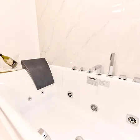 شقة G Luxury Platinum&gold Red Metroline To Duomo