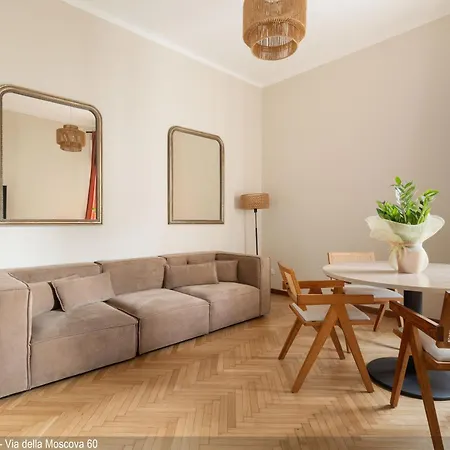 Appartamento Brera In Moscova Milano
