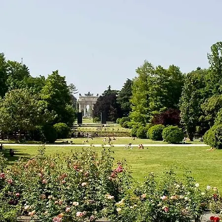 Apartment Urban Oasis Arco Della Pace - September Special Monza Gp & Mfw - 2Br 2Ba Mailand