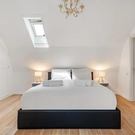 Apartment Duomo View Penthouse By Ricasoli Milan