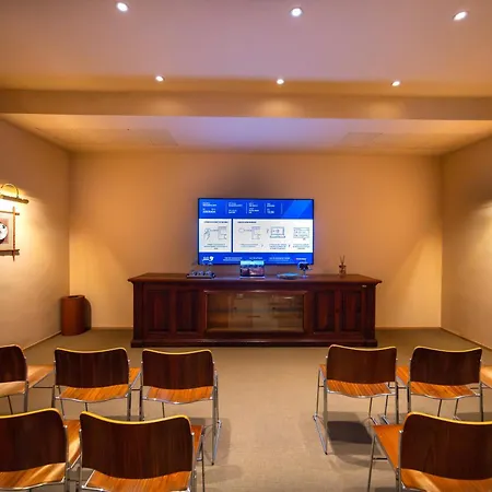 Qc Porta Romana Otel Milano