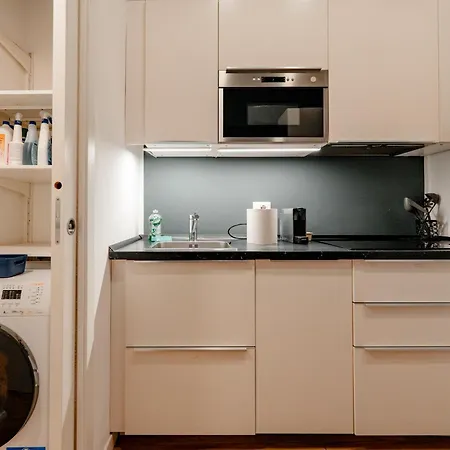 Yr Citta Studi - Modern Loft, 3 Min Walk To Duomo Bus Apartmán