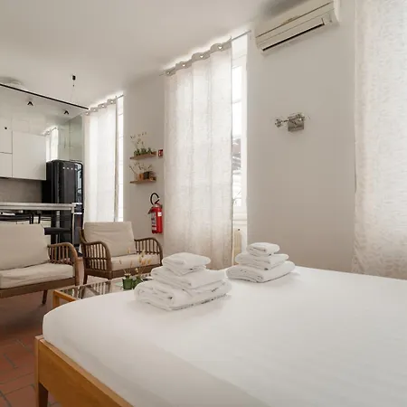 Apartamento Brera In Palestro Milão