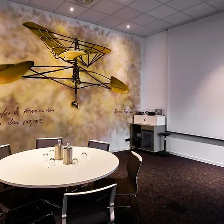Novotel Linate Aeroporto Отель 4*