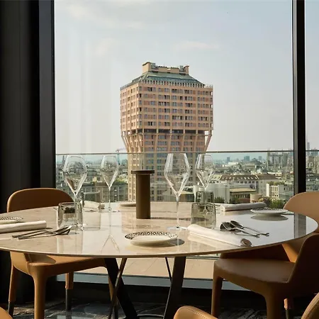 Uptown Palace 4* Milan
