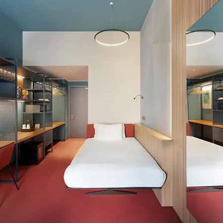 21 House Of Stories Navigli Hotel 4*