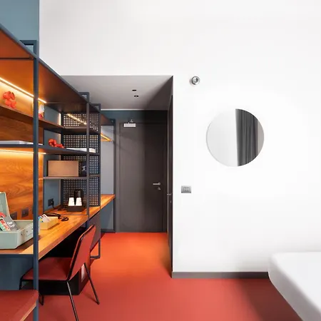 21 House Of Stories Navigli Hotel 4*