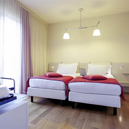 Hotel Mercure Solari 4*