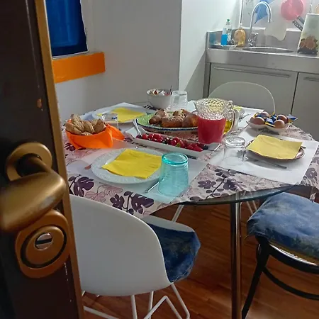 Nocleg ze śniadaniem Room Inn Mediolan