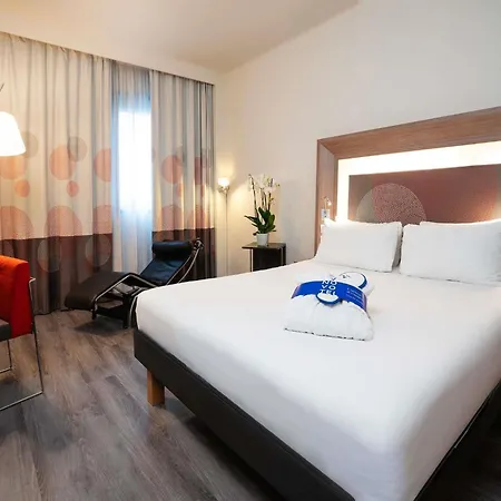 Novotel Linate Aeroporto 4* Милан