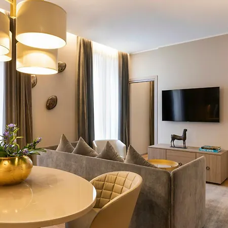 Hotel Rosa Grand - Starhotels Collezione 4*