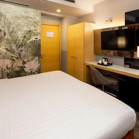 Otel Garibaldi Station By Ihg 4*