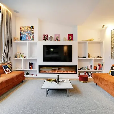 Cozy In The Center Of Milan 3*