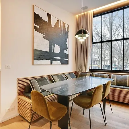 فندق مبيت وإفطار Cozy In The Center Of Milan مونتينيوزو