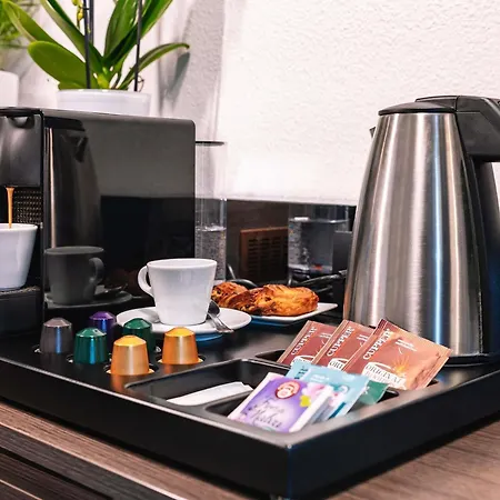 Novotel Linate Aeroporto Отель Милан
