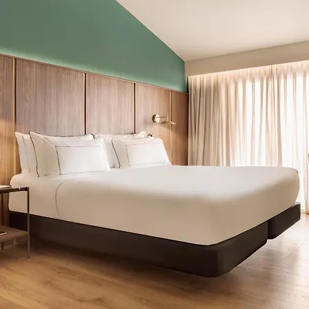 Melia 5* Milano