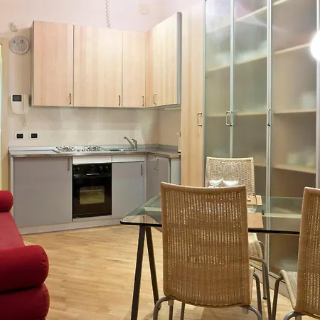Italianway Easy - Fiori Chiari 20 Milan