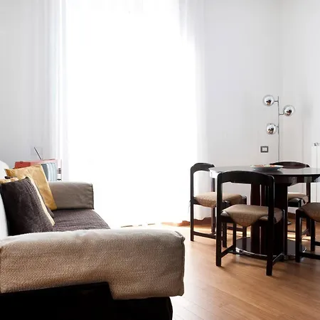 Italianway Easy - Piazza Firenze 4 Milano