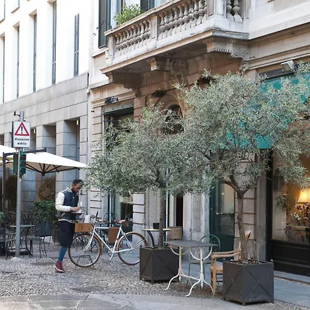Italianway Easy - Fiori Chiari 20 Milán