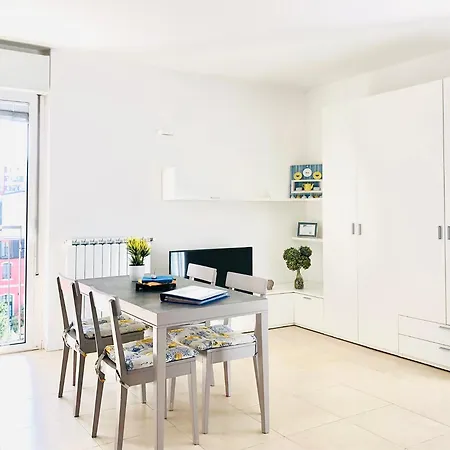 Stepandgo Navigli Апартаменты Милан