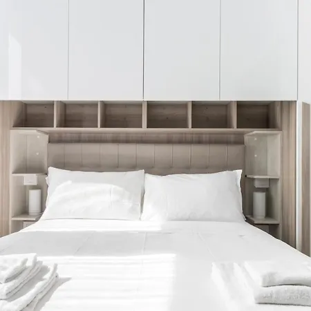 Italianway Easy - Napo Torriani 22 B *