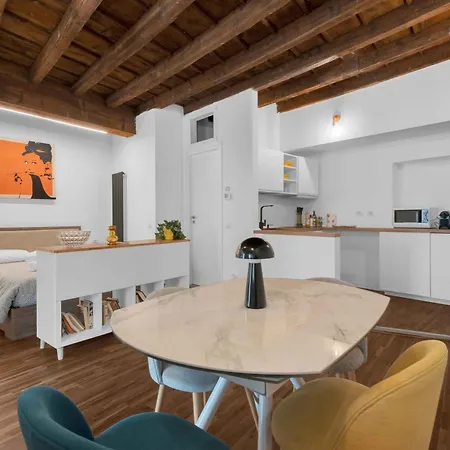 Apartamento - Alzaia Naviglio Grande *