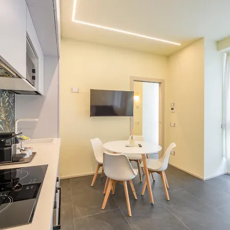 Hotel apartamentowy Royal Luxury P.zza Della Repubblica