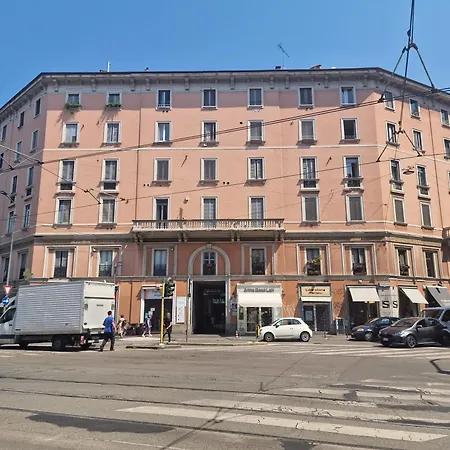 Welchome Marghera 18 Milánó