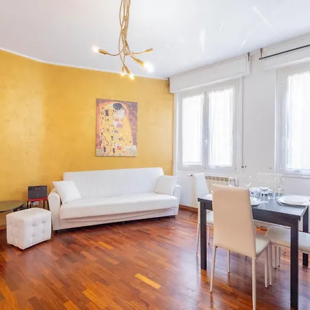 Sempione Yellow Terrazzo Citylife Milan
