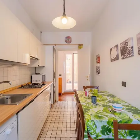 Apartment Sempione Yellow Terrazzo Citylife Milan