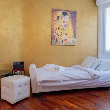 Apartment Sempione Yellow Terrazzo Citylife *