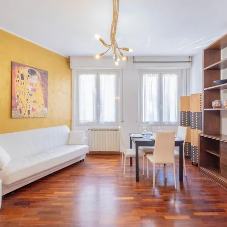 Apartment Sempione Yellow Terrazzo Citylife Milan