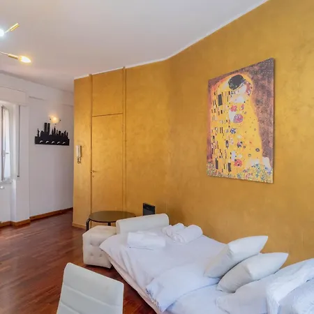 Sempione Yellow Terrazzo Citylife Milan