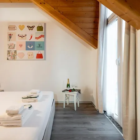 Bnbutler - Archimede 53 - Bright Apartamento Milán