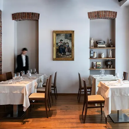 La Maison Del Capestrano * Milano