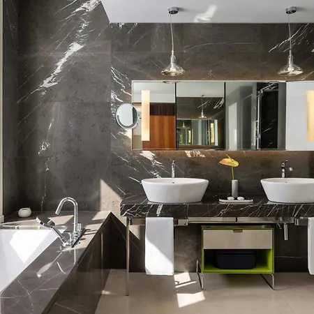 Mandarin Oriental, Μιλάνο